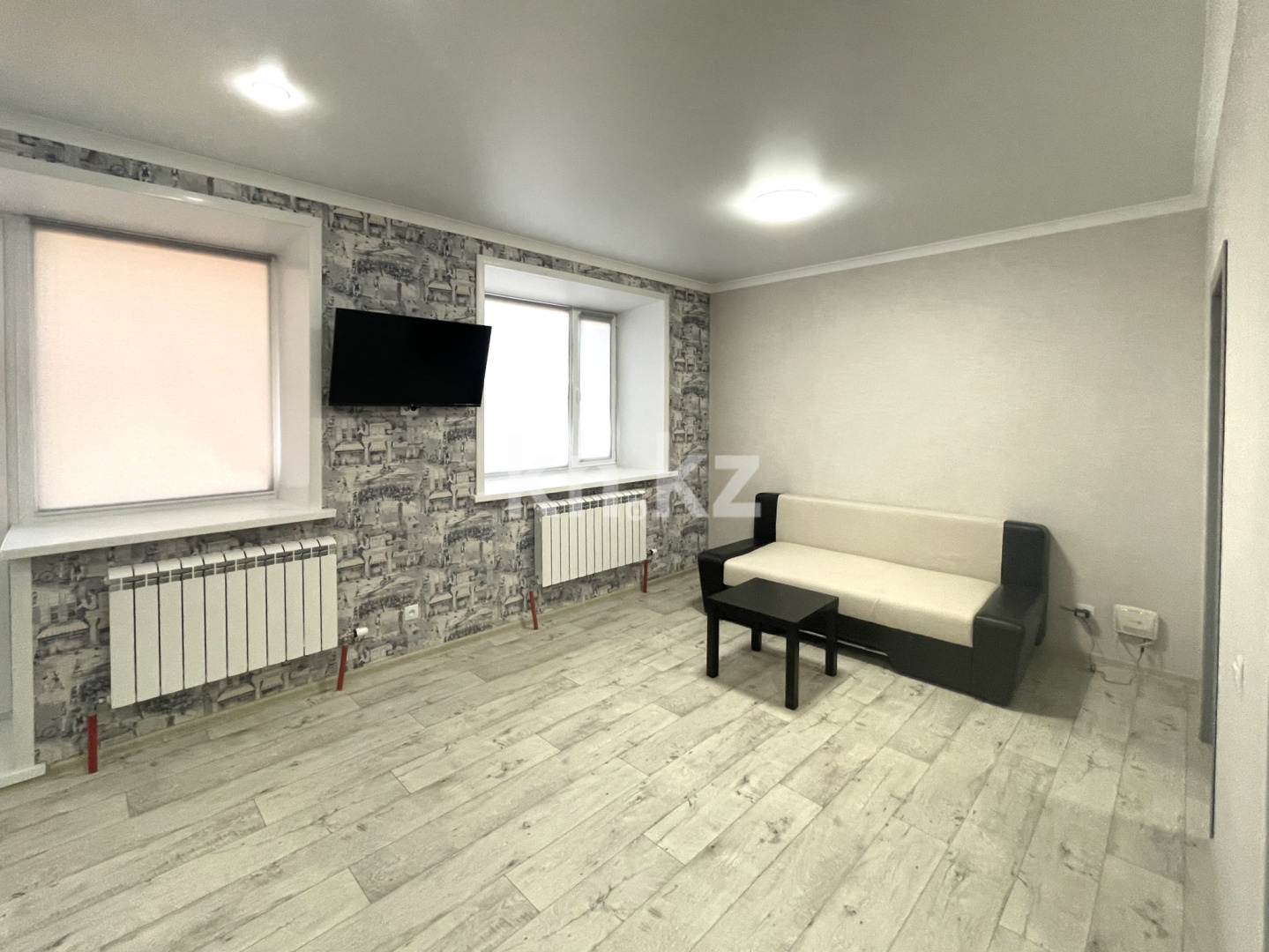 Аренда 2-комнатной квартиры посуточно, 1 м², ул. Жамбыла Жабаева, дом  44 в Петропавловске - фото 3