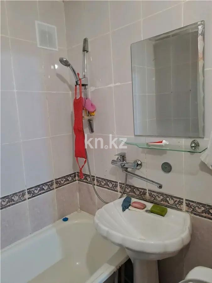 Продажа 1-комнатной квартиры, 38 м², ул. Байсеитовой, дом  105 в Астане - фото 4