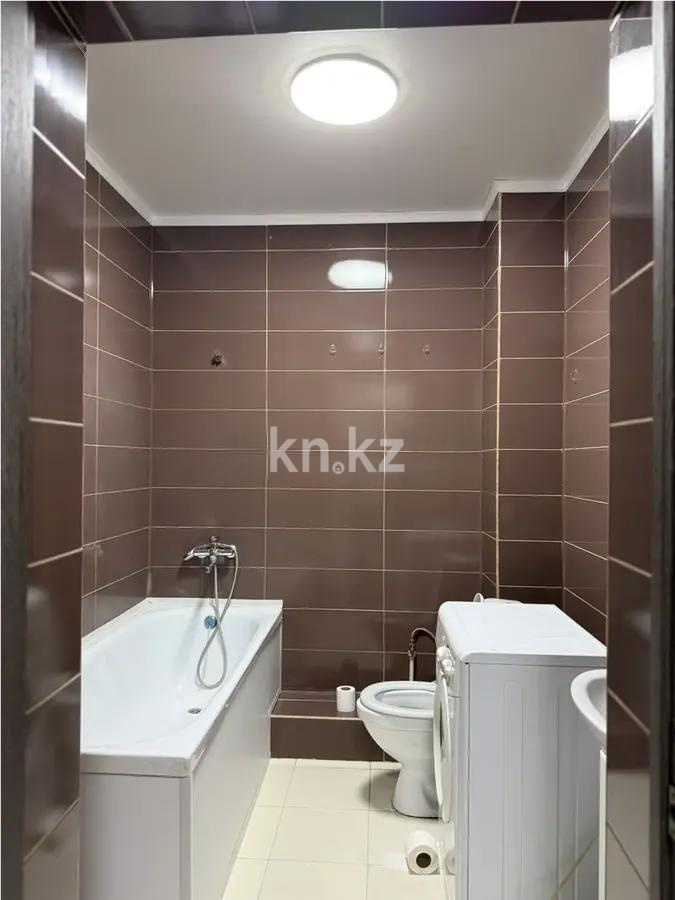 Продажа 1-комнатной квартиры, 35 м², ул. Толе би, дом  285/8 в Алматы - фото 4