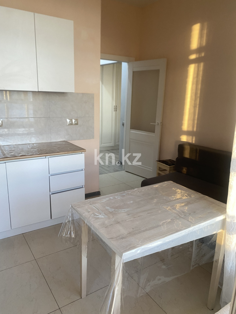 Аренда 1-комнатной квартиры посуточно, 40 м², пр. Улы Дала, дом  31 - пр. Туран в Астане - фото 2
