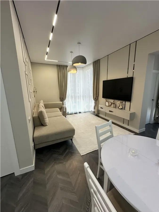 Продажа 3-комнатной квартиры, 82.5 м², пр. Серкебаева, дом  146 в Алматы