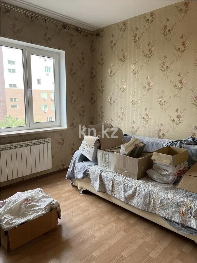 Продажа 3-комнатной квартиры, 72.8 м², ул. Карасай батыра, дом  156 в Алматы - фото 2