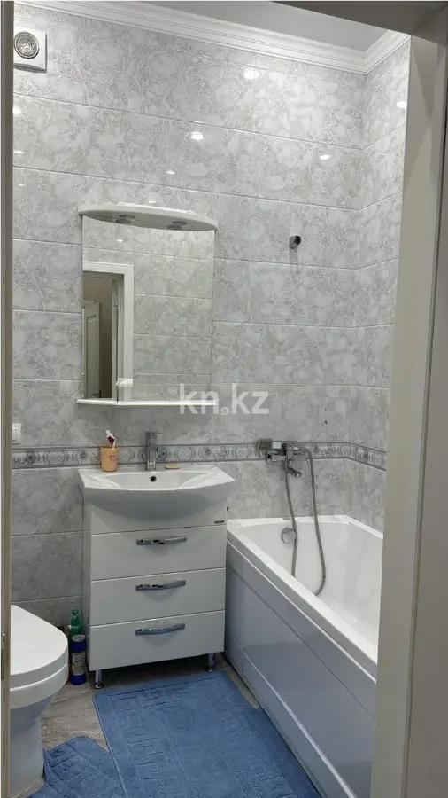 Продажа 1-комнатной квартиры, 39 м², ул. Анет баба, дом  3 в Астане - фото 3