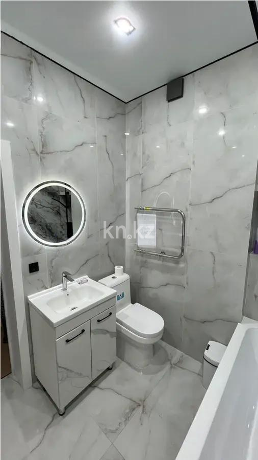 Продажа 2-комнатной квартиры, 47 м², мкр-н Нуркент, дом  6/2 в Алматы - фото 4