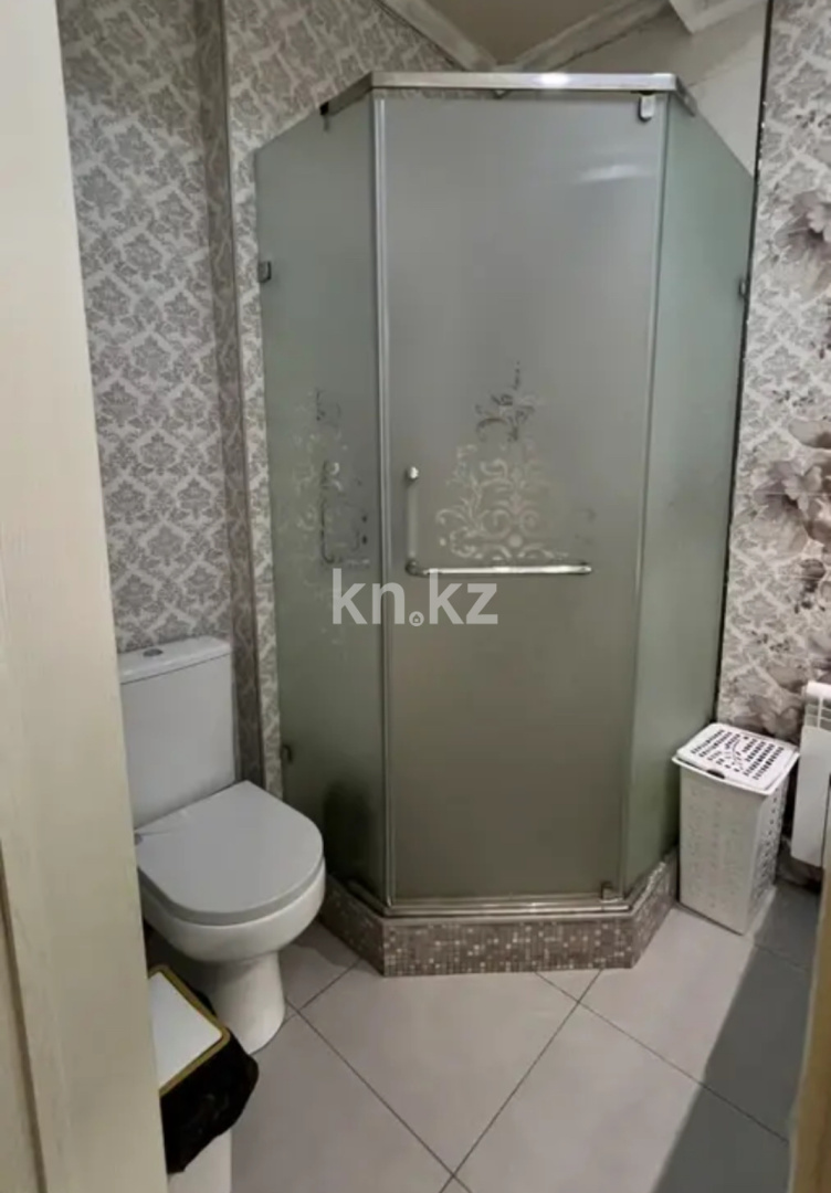 Продажа 4-комнатной квартиры, 143 м², ул. Мухамедханова, дом  21 в Астане - фото 4