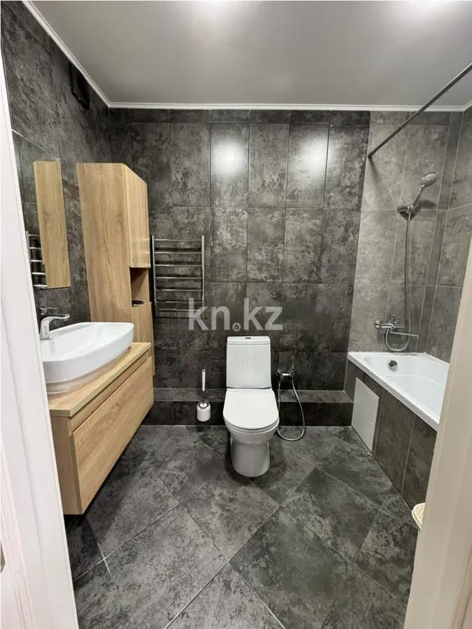 Продажа 2-комнатной квартиры, 61 м², ул. Кенесары хана, дом  85 в Алматы - фото 4