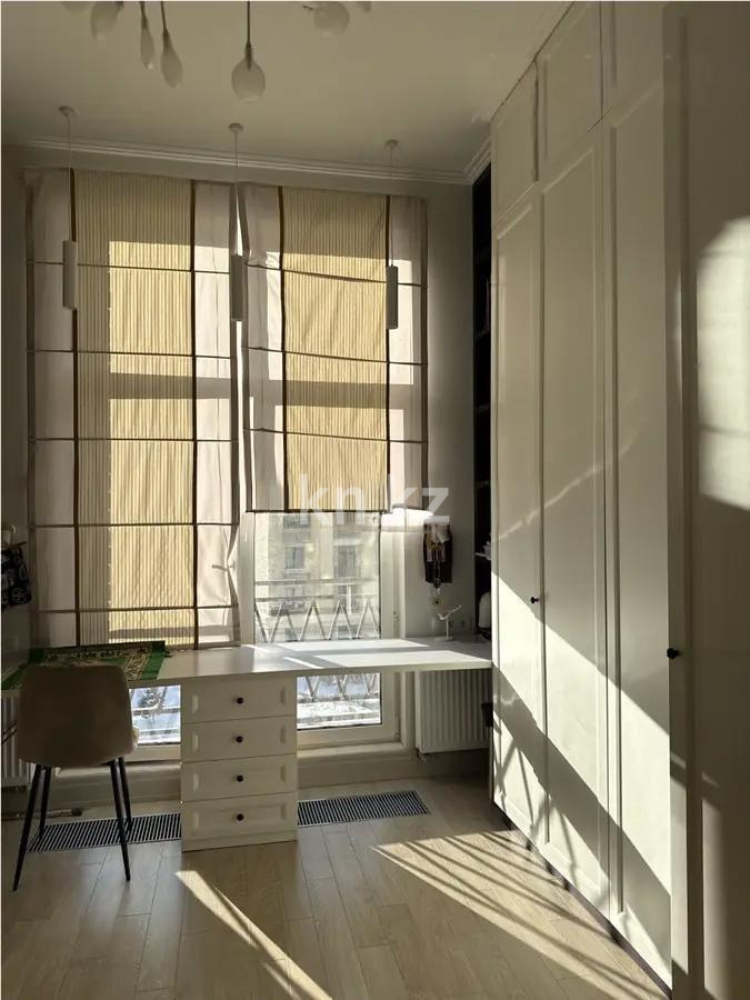 Продажа 4-комнатной квартиры, 145 м², ул. Калдаякова, дом  6 в Астане - фото 2