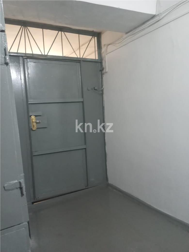 Продажа 4-комнатной квартиры, 80 м², пр. Бухар-жырау в Караганде - фото 10