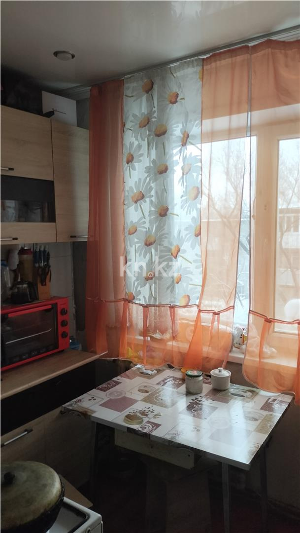 Продажа 2-комнатной квартиры, 46 м², мкр-н 12 в Караганде - фото 6