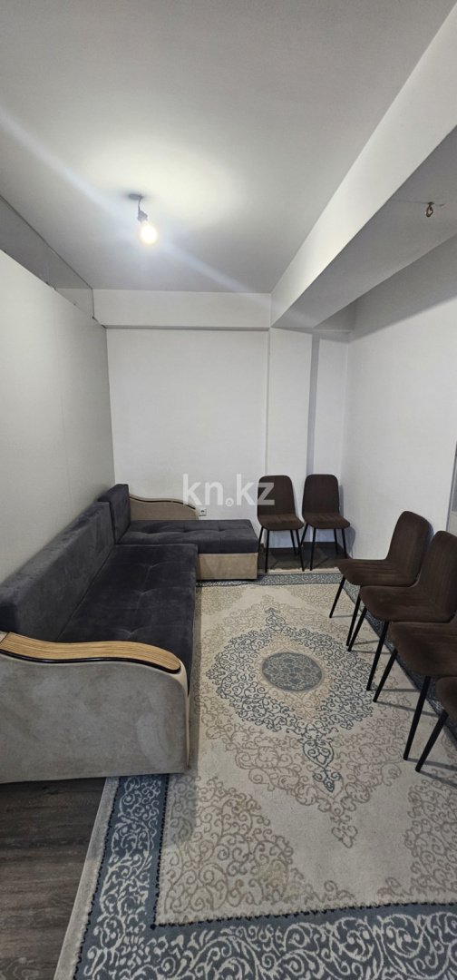 Продажа 2-комнатной квартиры, 65 м², ул. Толе би в Алматы - фото 13