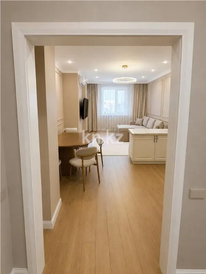 Продажа 2-комнатной квартиры, 65 м² в Астане