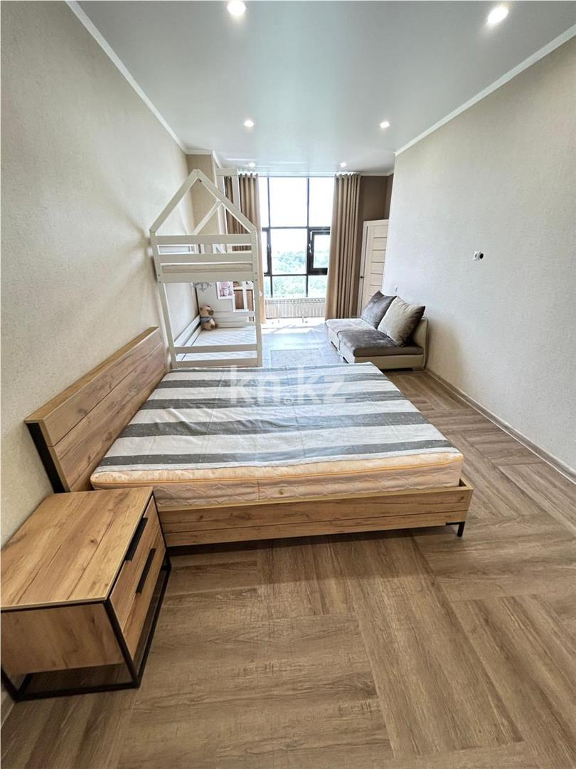 Продажа 2-комнатной квартиры, 65 м², ул. Алиханова, дом  37/4 в Караганде - фото 5