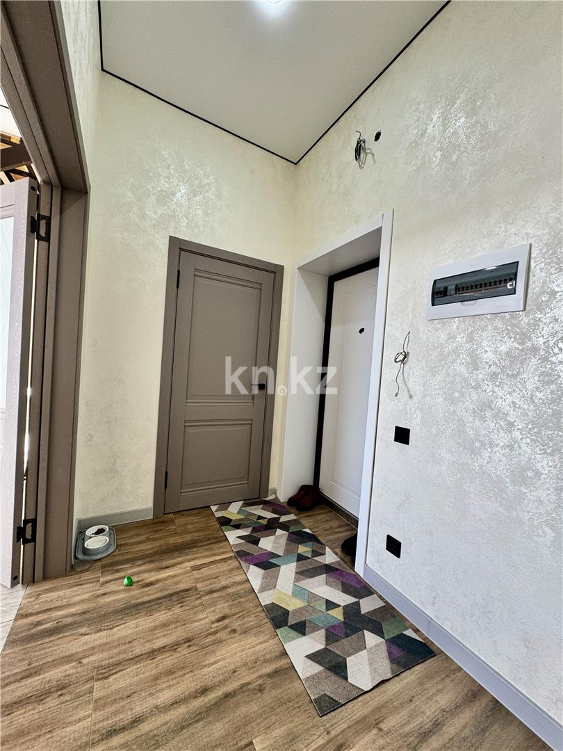 Продажа 3-комнатной квартиры, 80 м², ул. Жанторе Абишева, дом  2б в Караганде - фото 26