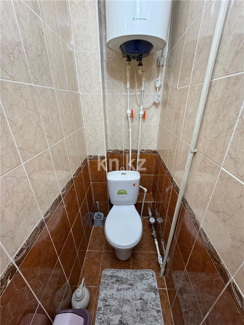 Продажа 4-комнатной квартиры, 70 м², ул. Жекибаева в Караганде - фото 8