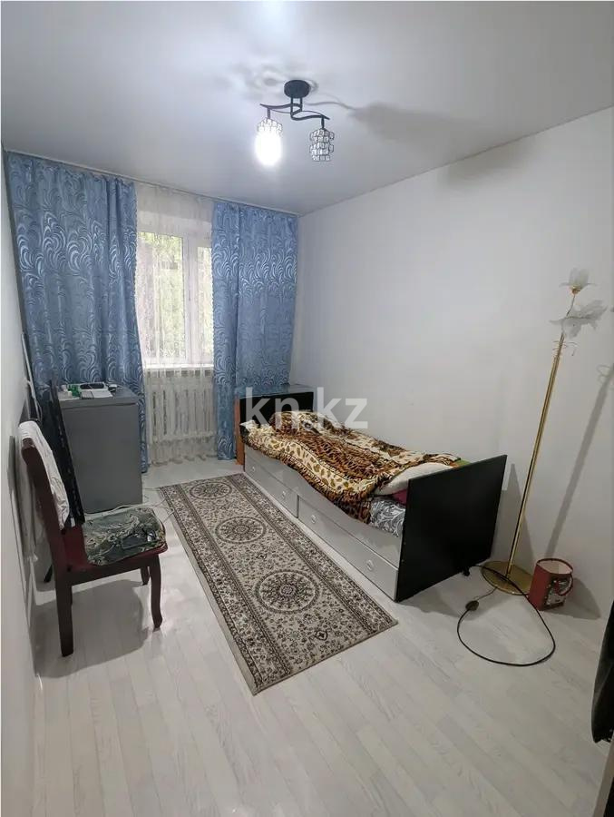 Продажа 3-комнатной квартиры, 62 м², 16 мкр., дом  32 в Караганде - фото 3