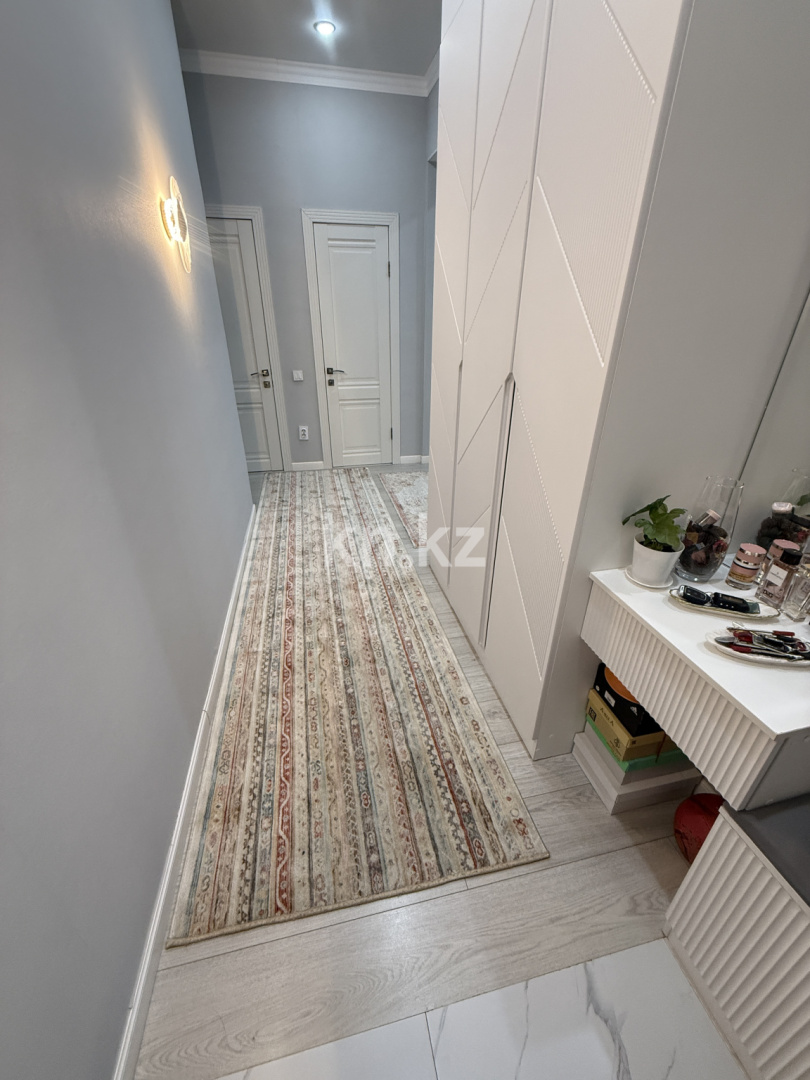 Продажа 2-комнатной квартиры, 65 м², ул. Ашимова, дом  21 в Караганде - фото 15