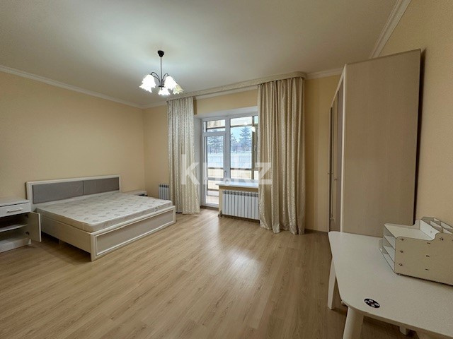 Аренда 4-комнатной квартиры, 150 м², ул. Достык, дом  1 в Астане - фото 5