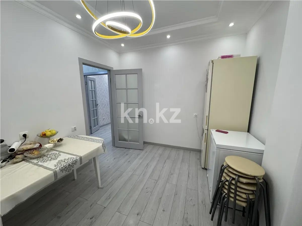 Продажа 2-комнатной квартиры, 67 м², ул. Сатпаева в Астане - фото 6