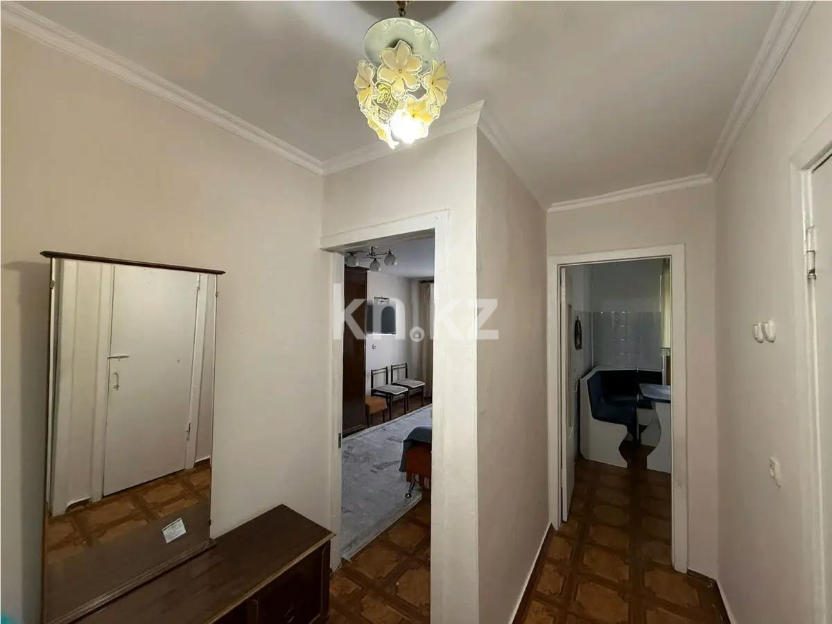 Продажа 1-комнатной квартиры, 34 м², ул. Аманжолова, дом  12/1 в Караганде - фото 4