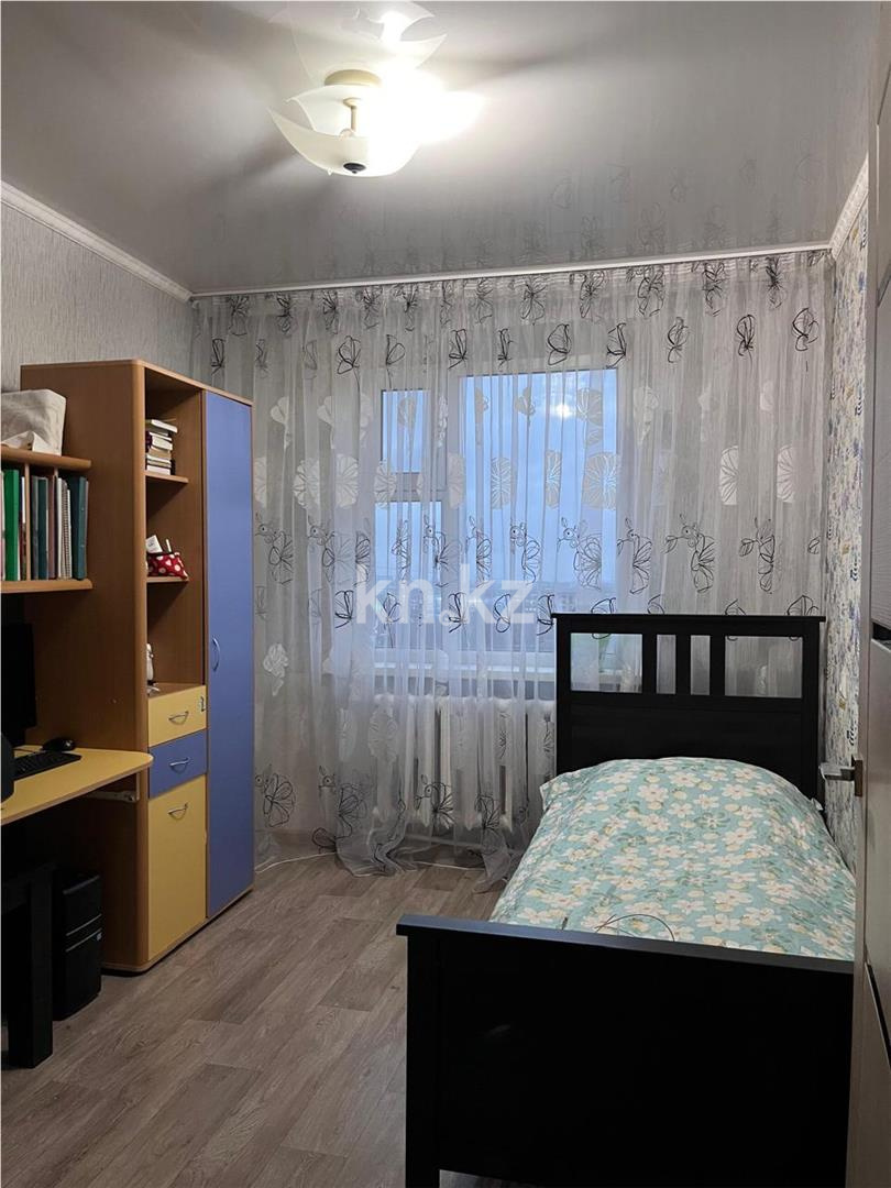 Продажа 3-комнатной квартиры, 65 м², 19-й мкр., дом  75 в Караганде - фото 3