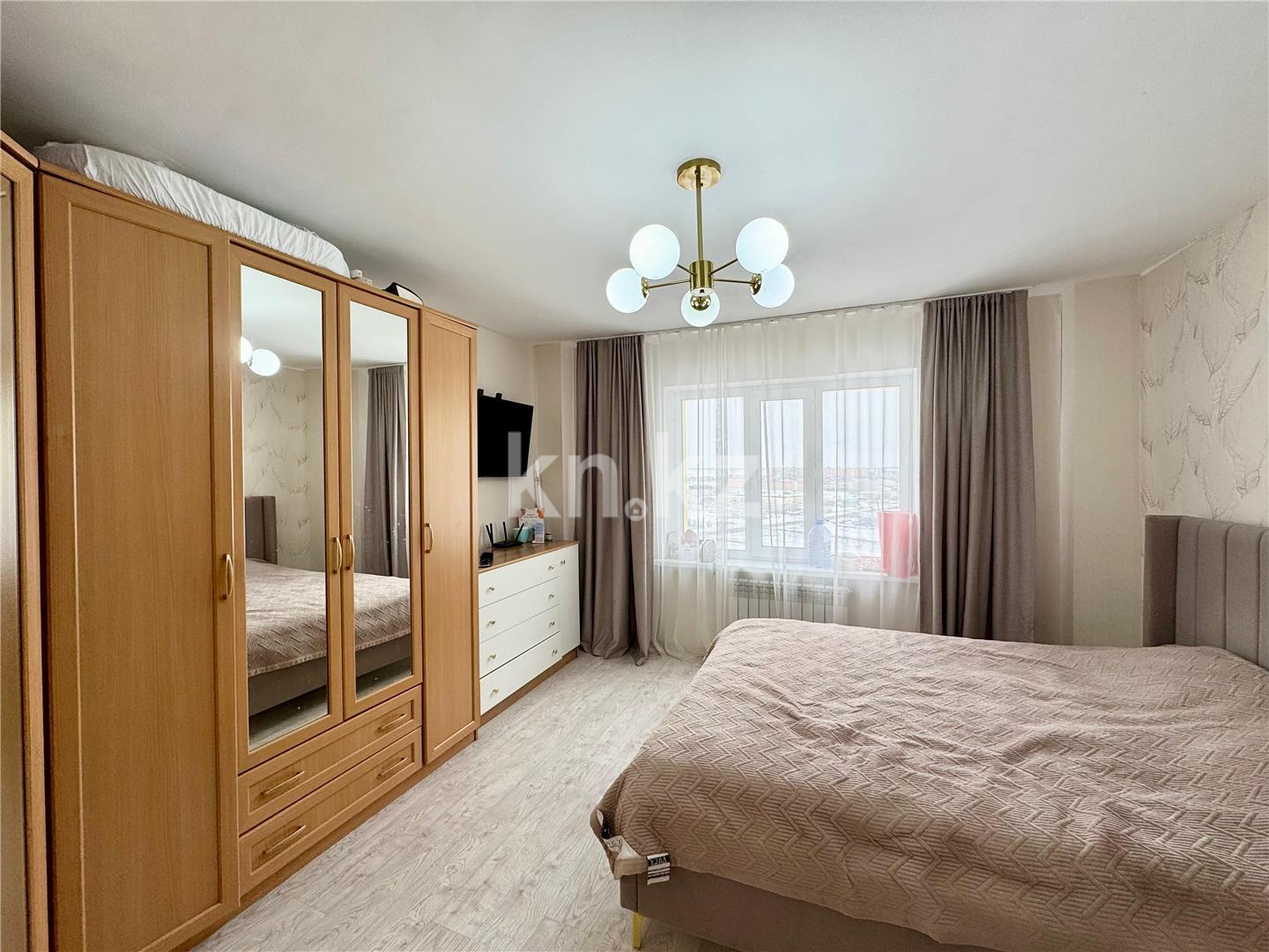 Продажа 2-комнатной квартиры, 70 м², ул. Ашимова, дом  26 в Караганде - фото 4
