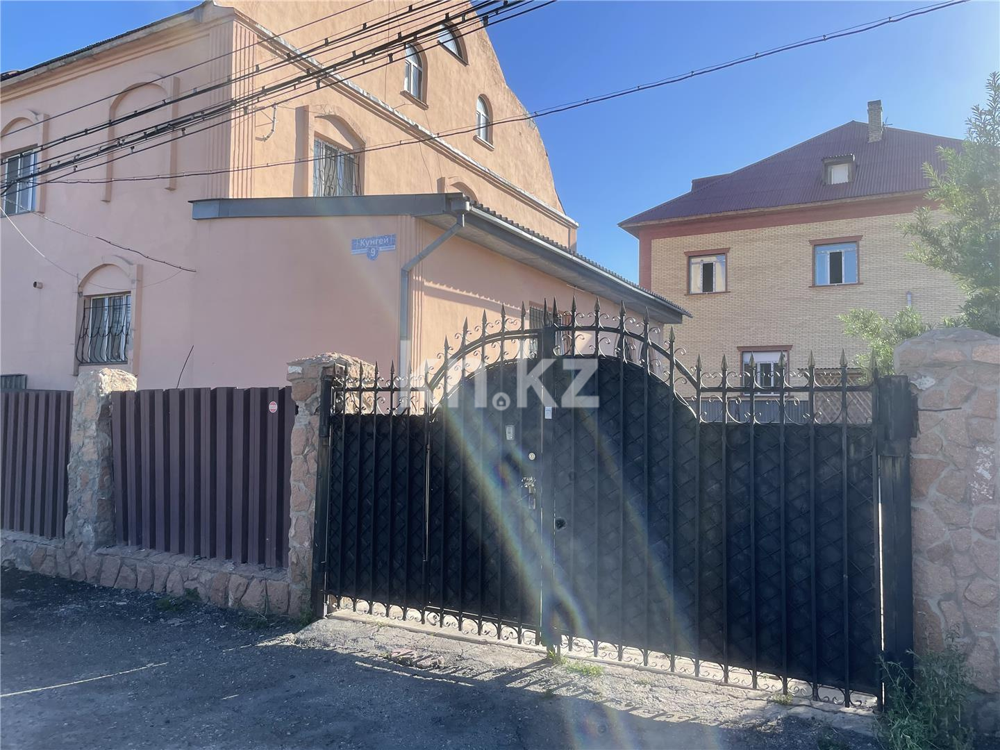 Продажа 7-комнатного дома, 461.6 м², ул. Кажибекова в Караганде - фото 31