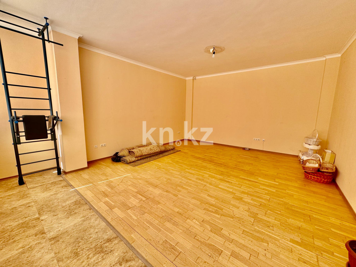 Продажа 6-комнатной квартиры, 383 м², Иманбаева, дом  12/1 в Астане - фото 31