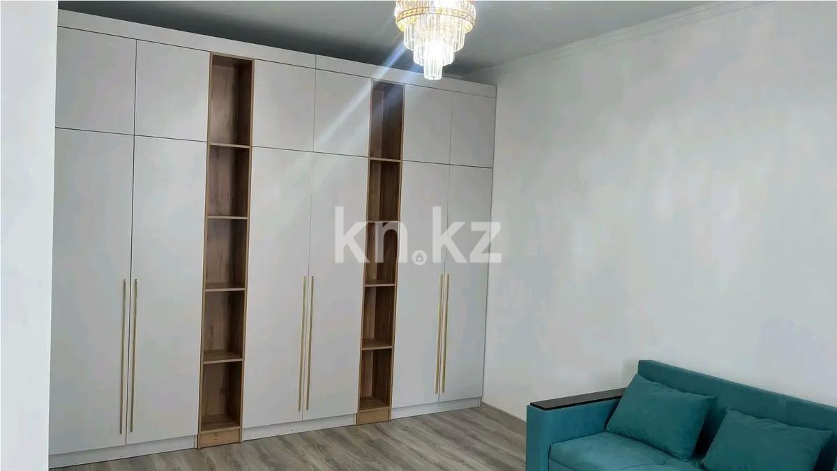 Продажа 1-комнатной квартиры, 40 м², пр. Кошкарбаева, дом  13 в Астане - фото 2