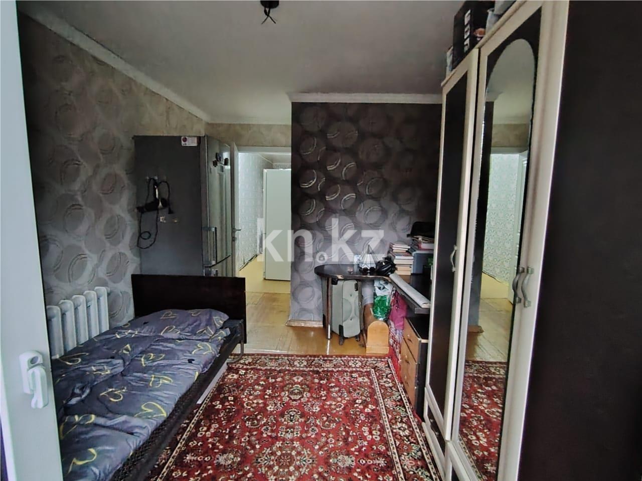 Продажа 3-комнатной квартиры, 53 м², ул. 6-й мик-н, дом  28 в Темиртау - фото 9
