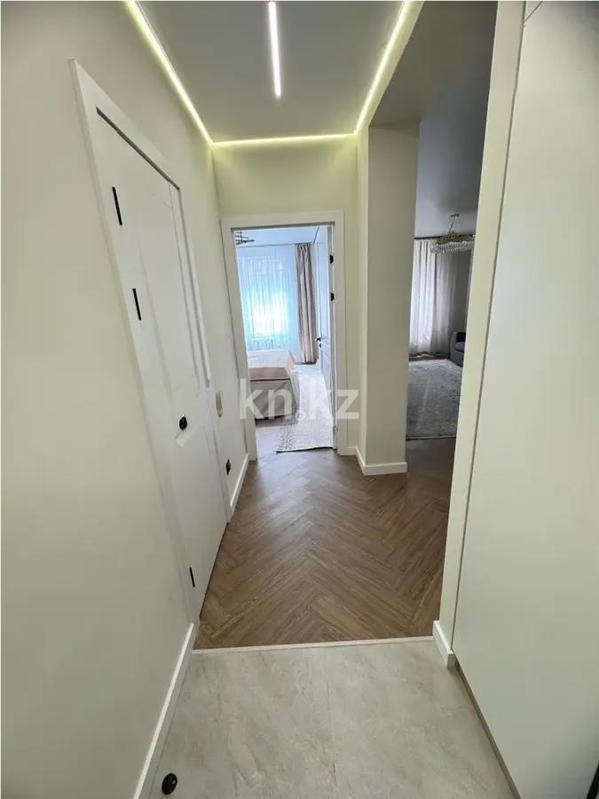 Продажа 2-комнатной квартиры, 51.7 м², ул. Жандосова, дом  94а в Алматы - фото 5