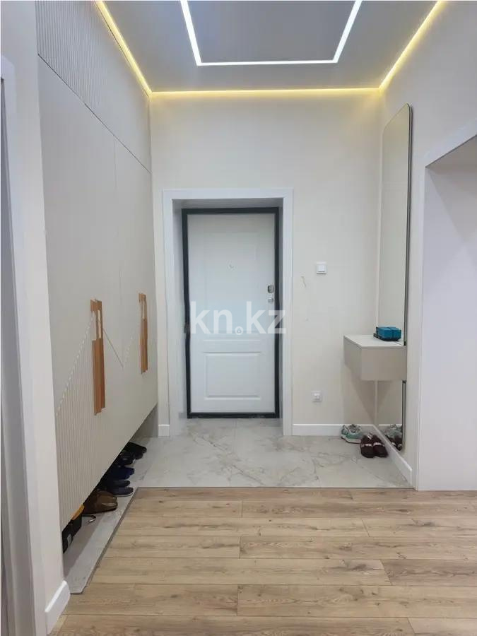 Продажа 3-комнатной квартиры, 91 м², ул. Букетова, дом  3 в Караганде - фото 6