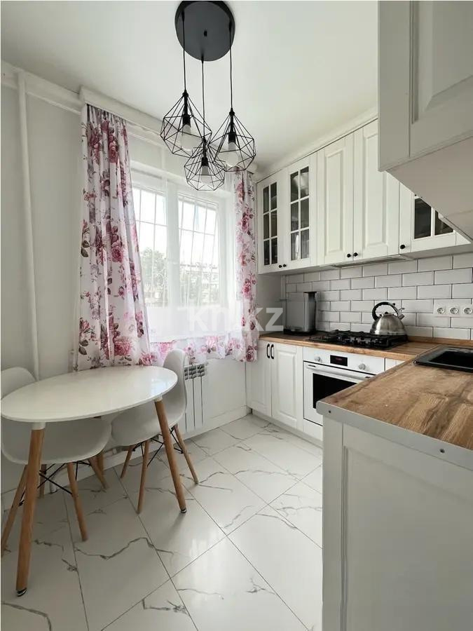 Продажа 3-комнатной квартиры, 60 м², мкр-н Орбита-2, дом  28 в Алматы - фото 4