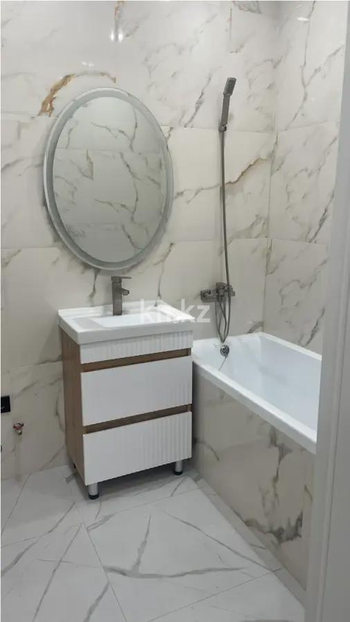 Продажа 2-комнатной квартиры, 70 м², пр. Тауелсыздык, дом  25 в Астане - фото 4