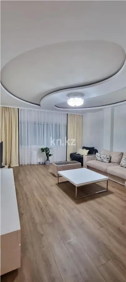 Продажа 2-комнатной квартиры, 71 м², ул. Достык, дом  5/1 в Астане