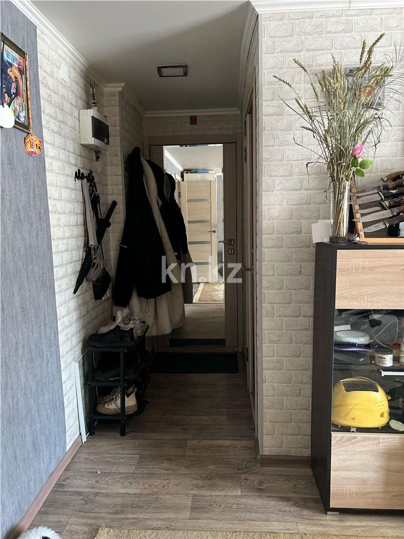 Продажа 2-комнатной квартиры, 43 м², ул. Жекибаева в Караганде - фото 5