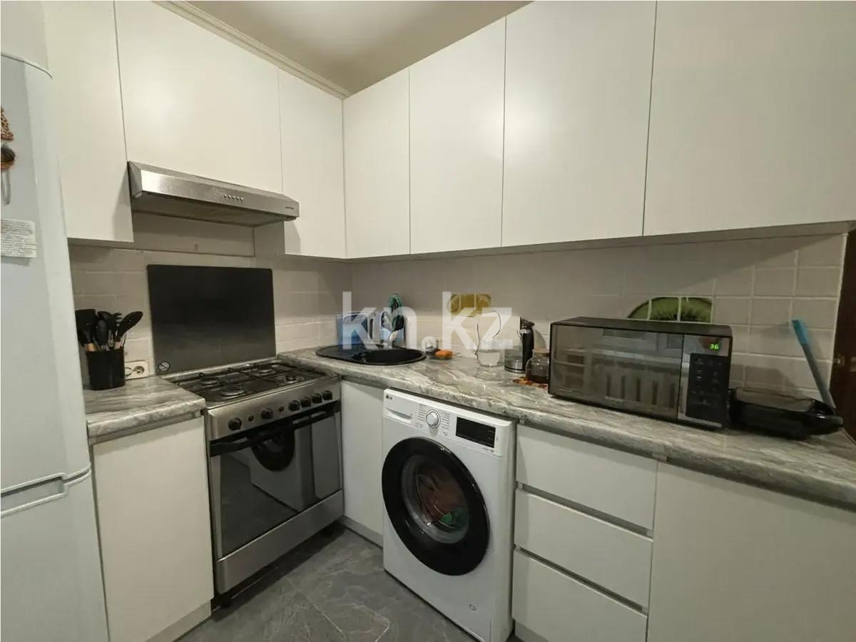 Продажа 3-комнатной квартиры, 60 м², пр. Республики, дом  4/3 в Астане - фото 2