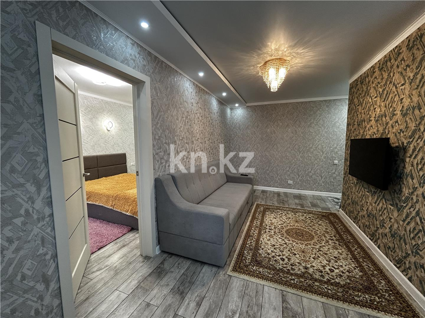 Продажа 2-комнатной квартиры, 45 м², пр. Бухар-жырау в Караганде - фото 3