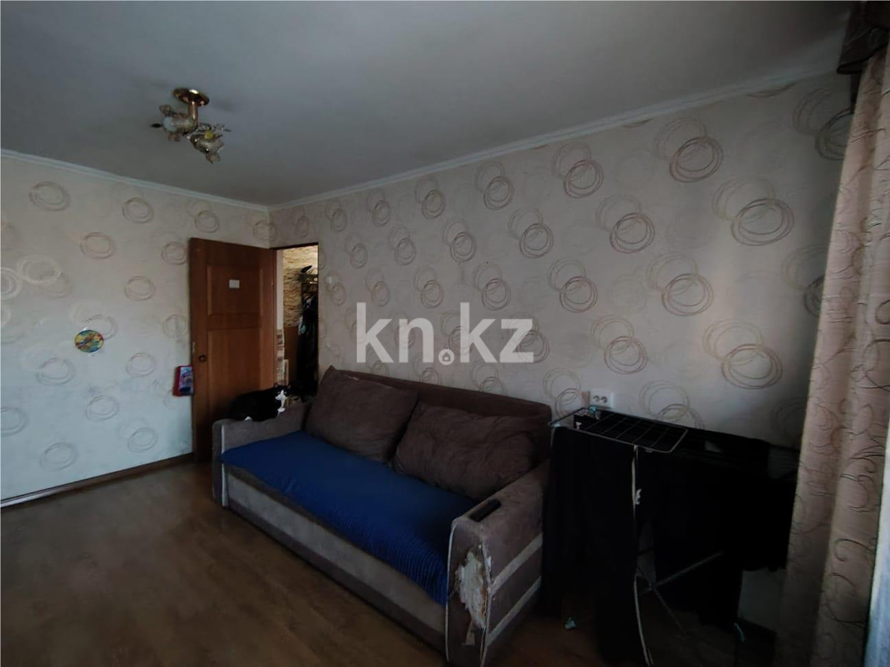 Продажа 2-комнатной квартиры, 45 м², мкр-н 21 в Караганде - фото 2