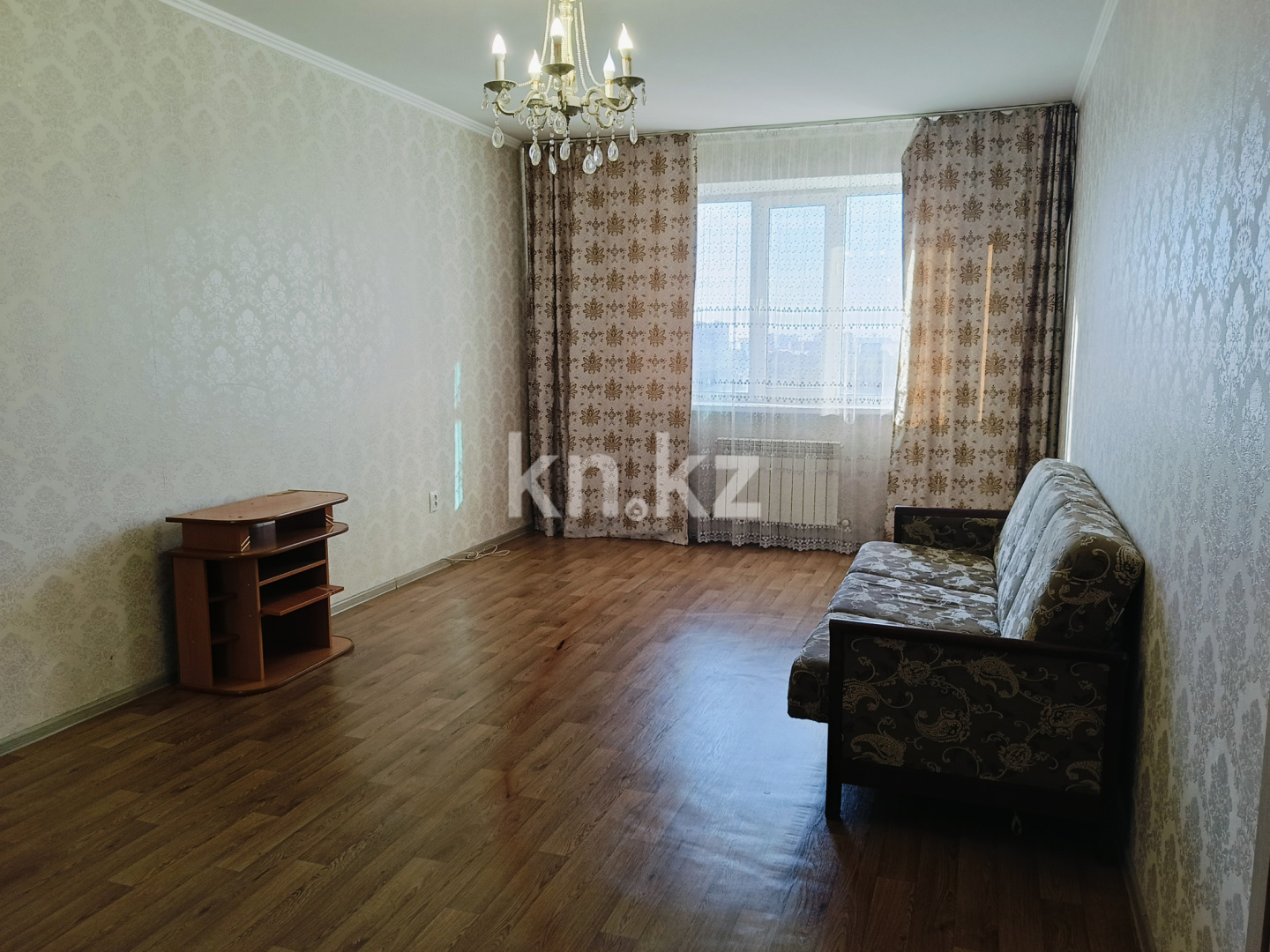 Аренда 1-комнатной квартиры, 42 м² в Астане
