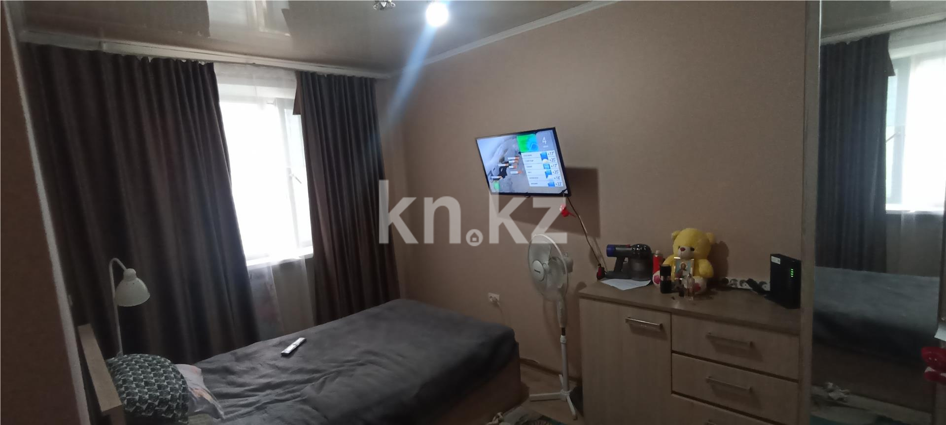 Продажа 4-комнатной квартиры, 60 м², мкр-н 19 в Караганде - фото 2