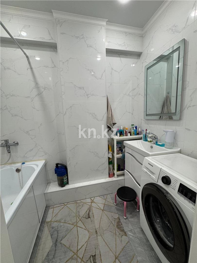 Продажа 3-комнатной квартиры, 84 м², ул. Сыганак в Астане - фото 9