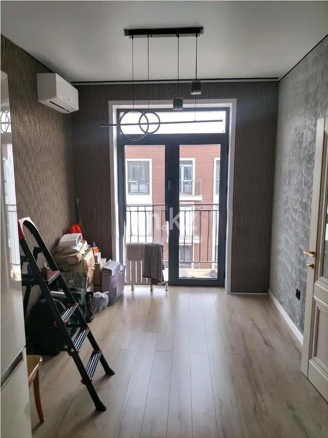 Продажа 3-комнатной квартиры, 56 м², мкр-н Нуркент, дом  9/9 в Алматы - фото 2