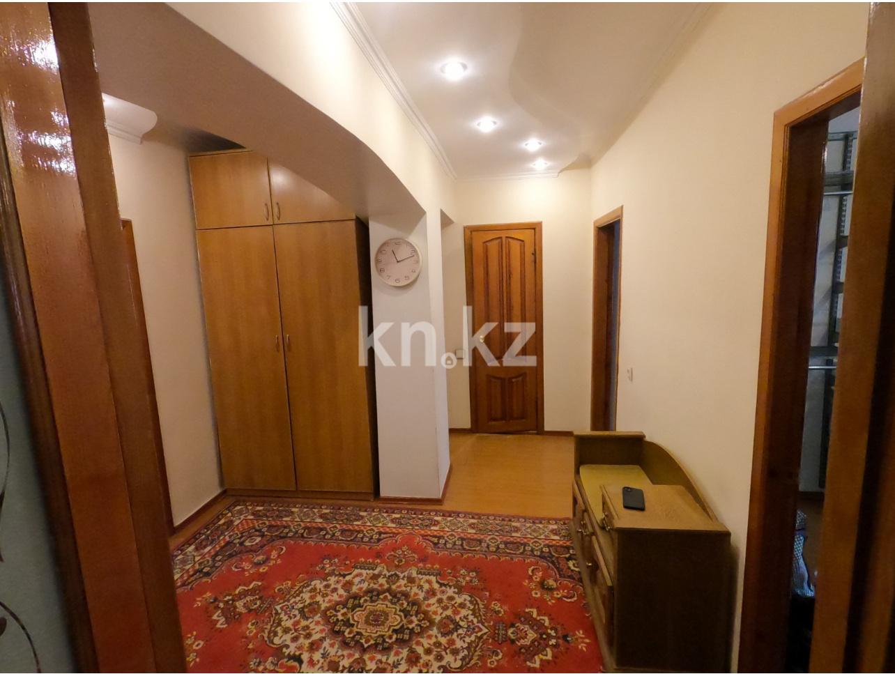 Продажа 4-комнатной квартиры, 83 м², ул. Айманова, дом  85 - ул. Курмангазы в Алматы