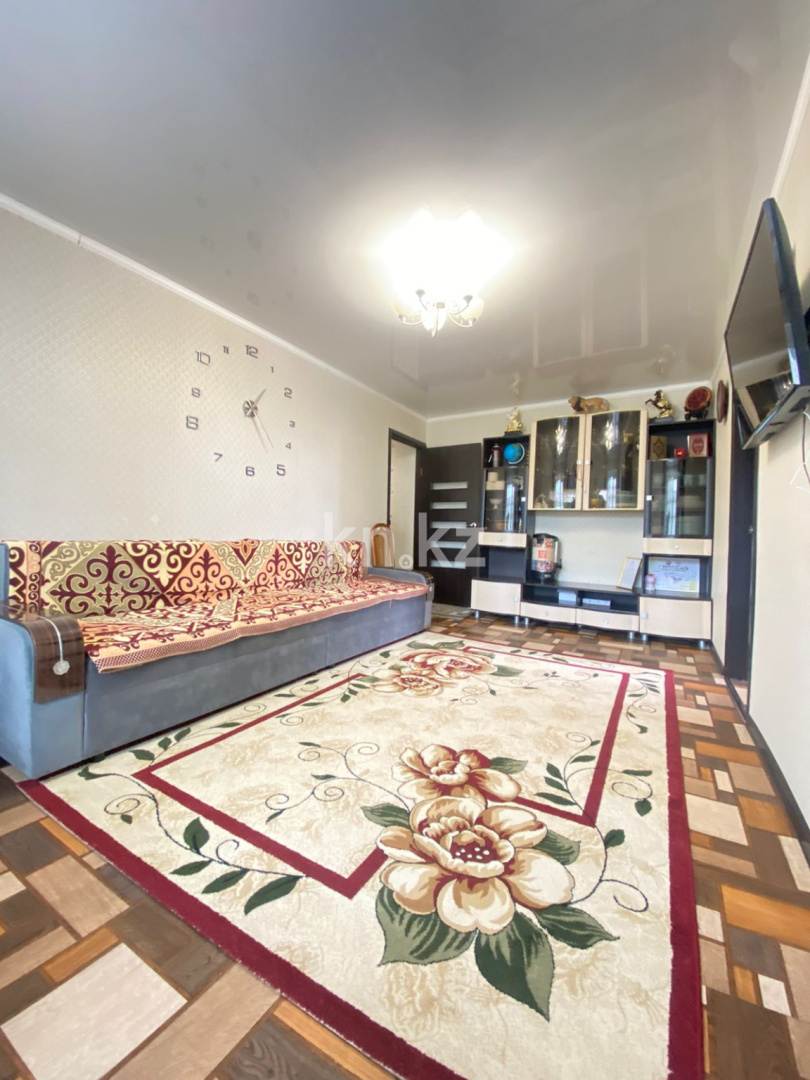 Продажа 4-комнатной квартиры, 62 м², ул. Муканова, дом  8 в Караганде