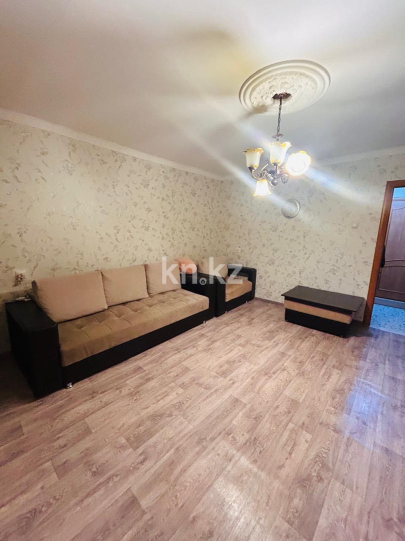 Продажа 1-комнатной квартиры, 35.7 м², ул. Дюсембекова в Караганде
