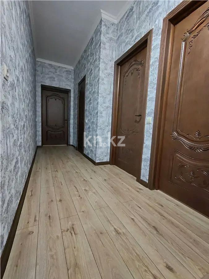 Продажа 2-комнатной квартиры, 67 м², ул. Ашимова, дом  21 в Караганде - фото 5