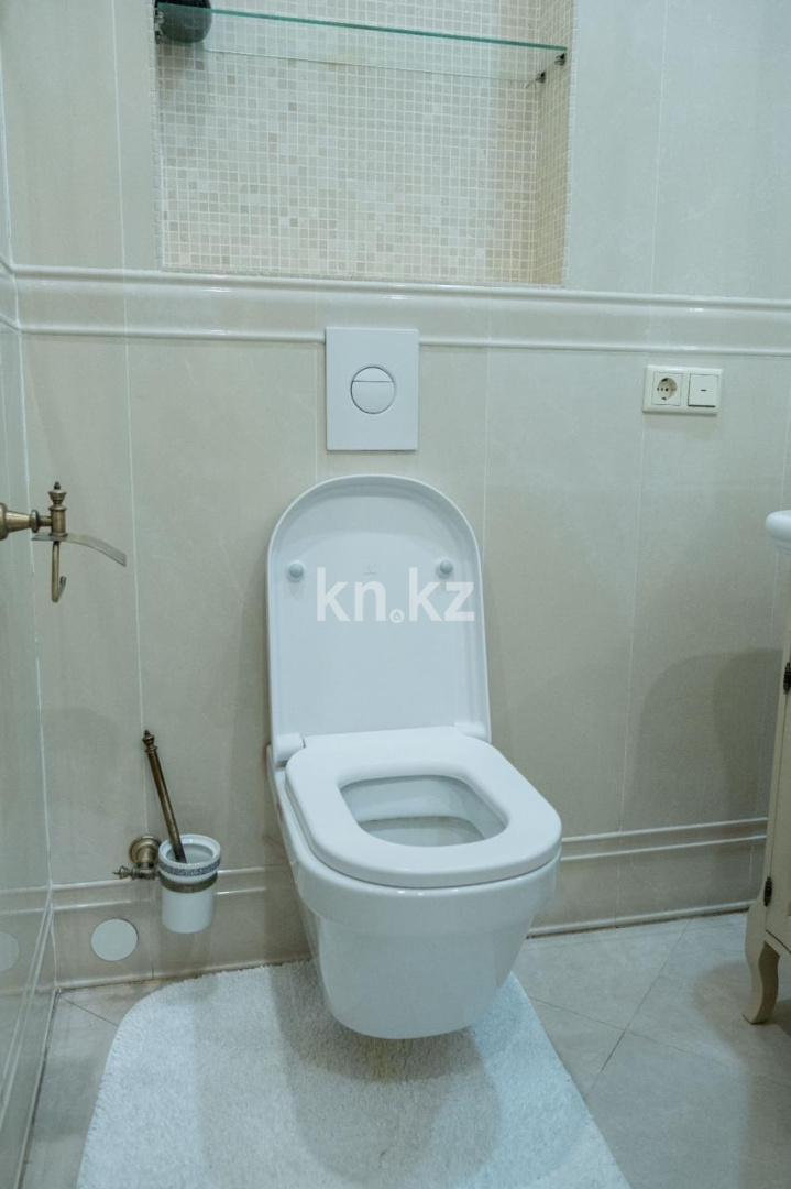 Продажа 3-комнатной квартиры, 106 м² в Караганде - фото 34