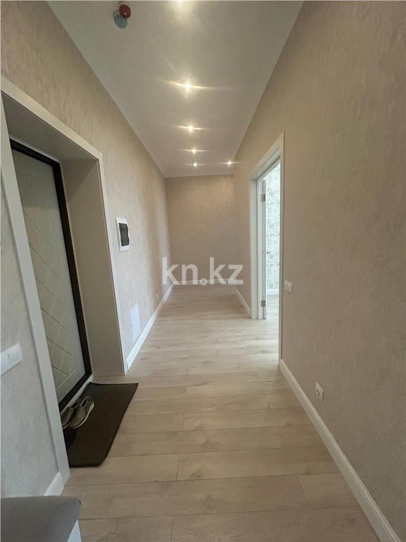 Продажа 2-комнатной квартиры, 68 м², ул. Керей, Жанибек хандар в Астане - фото 10