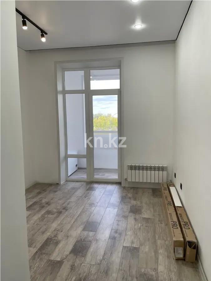 Продажа 3-комнатной квартиры, 87 м², пр. Республики, дом  23/2 в Караганде - фото 3