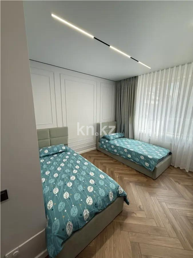 Продажа 4-комнатной квартиры, 93 м², ул. Момышулы, дом  5/4 в Алматы - фото 3